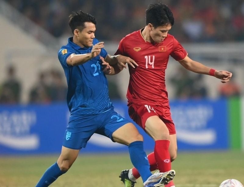 Hậu vệ là gì? Tất tần tật về vị trí hậu vệ trong bóng đá | Sport9 Việt Nam
